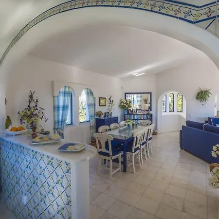 Casa Veado Lagos
