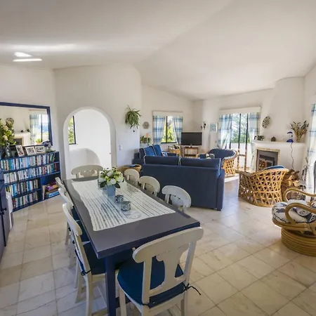 Casa Veado * Lagos
